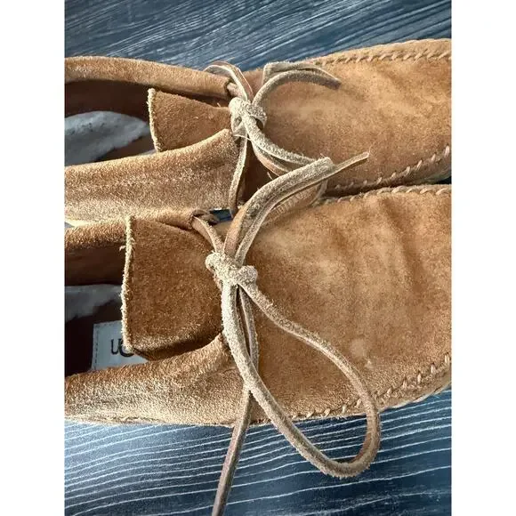 UGG Woodlyn Moccasin Chestnut Brown Ankle Boots Sz. 6 - Picture 3 of 11